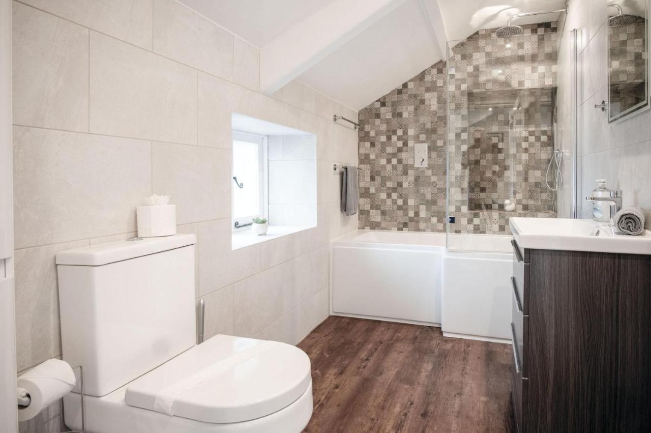 The Lodge - 2 Bedroom Cottage - Princes Gate Ludchurch 외부 사진