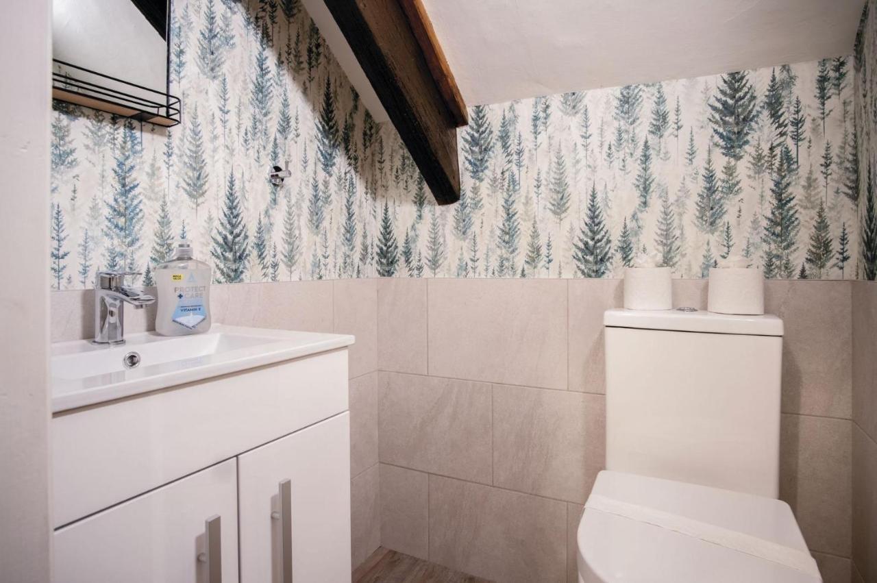 The Lodge - 2 Bedroom Cottage - Princes Gate Ludchurch 외부 사진